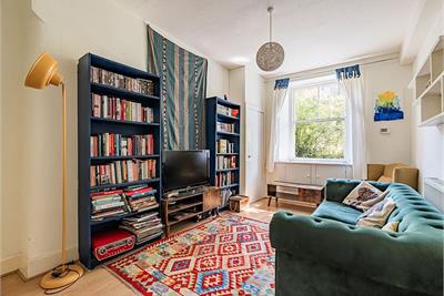 15/1 Watson Crescent, Edinburgh, EH11 1HA - image 4