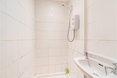 15/1 Watson Crescent, Edinburgh, EH11 1HA - image 8