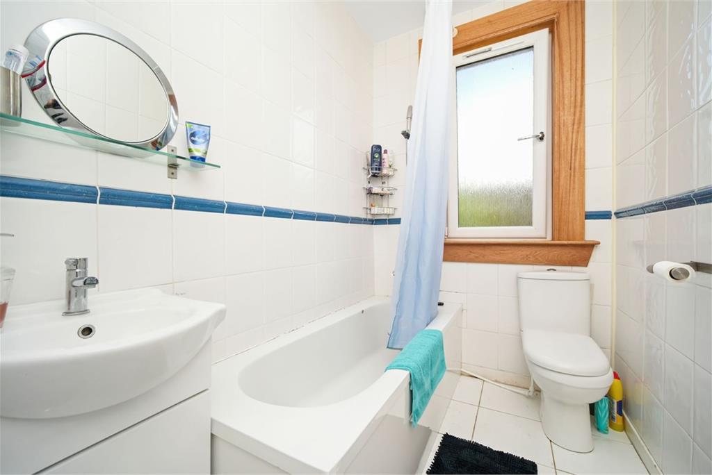 53/1 Newtoft Street, Gilmerton, Edinburgh, EH17 8RB - image 10