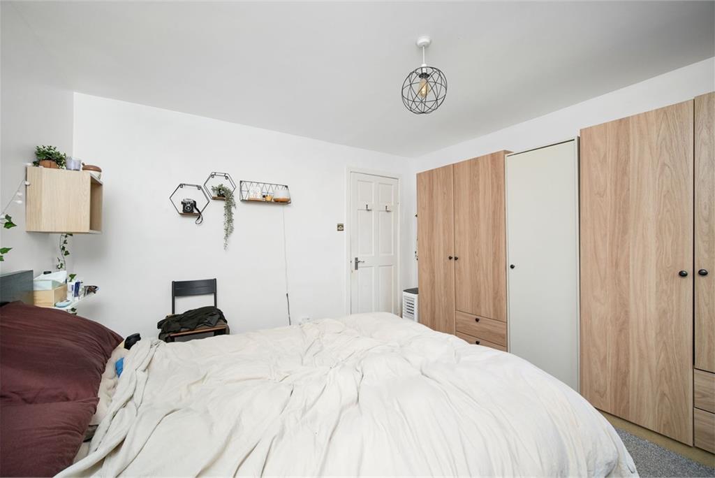 11/3 Oxgangs Place, Oxgangs, Edinburgh, EH13 9BD - image 9
