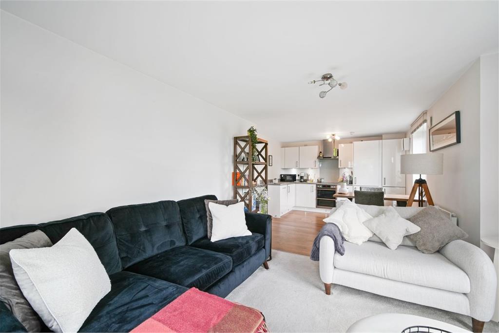 45/4 South Gyle Broadway, South Gyle, Edinburgh, EH12 9LR - image 3