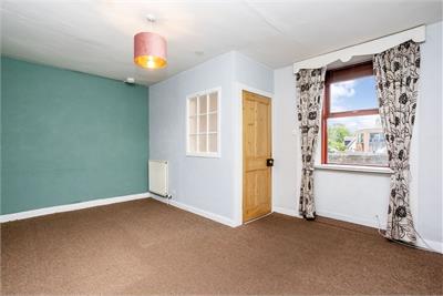 16 Bond Street, Innerleithen, EH44 6HW - image 4
