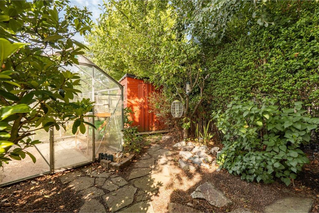 34 North Gyle Grove, Edinburgh, EH12 8JZ - image 29