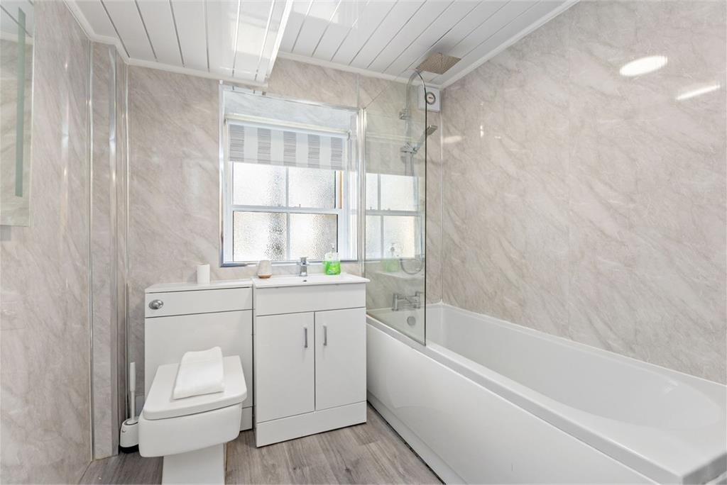 1 Coinyie House Close, Old Town, Edinburgh, EH1 1NL - image 9