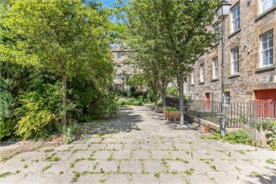 2 Coinyie House Close, Old Town, Edinburgh, EH1 1NL - image 11