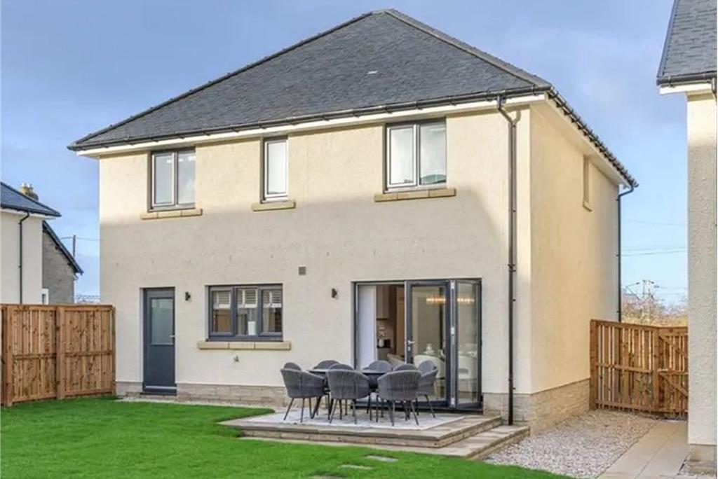 32 Vernier Grove, Millerhill, Dalkeith, EH22 1HE - image 12