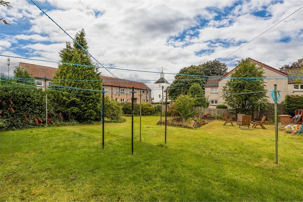 4/3 Oxgangs Place, Edinburgh, EH13 9BG - image 22