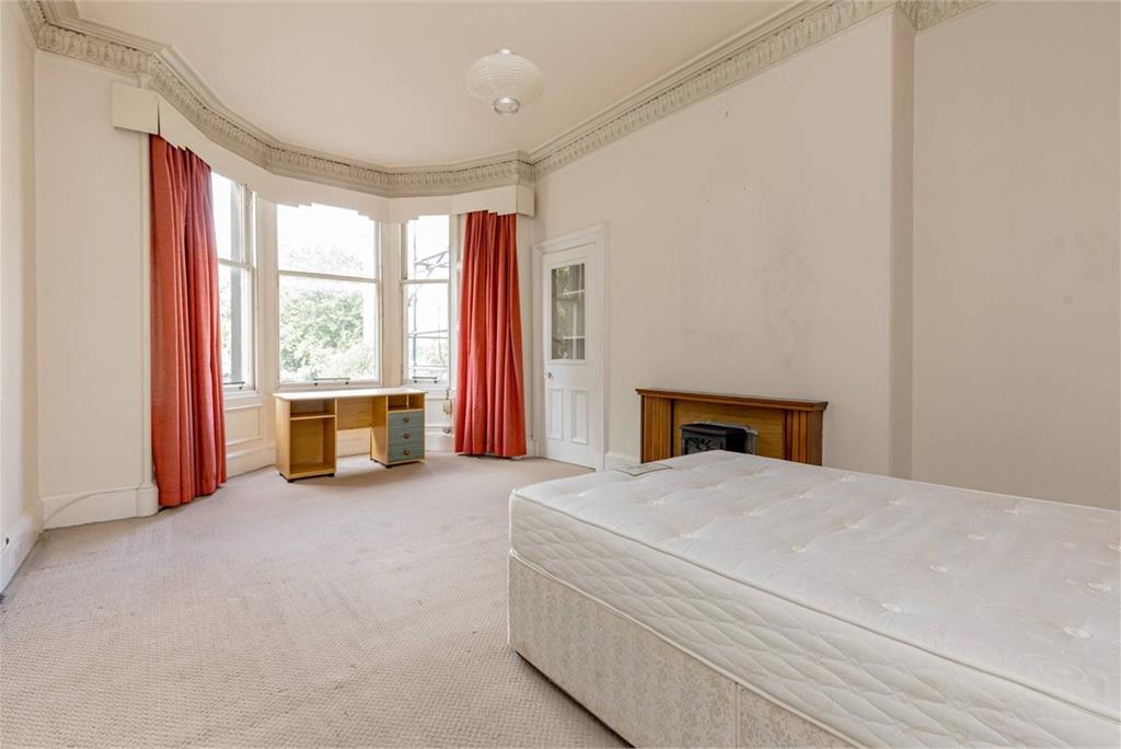 1f2, 207 Bruntsfield Place, Edinburgh, EH10 4DH - image 2