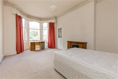 1f2, 207 Bruntsfield Place, Edinburgh, EH10 4DH - image 2