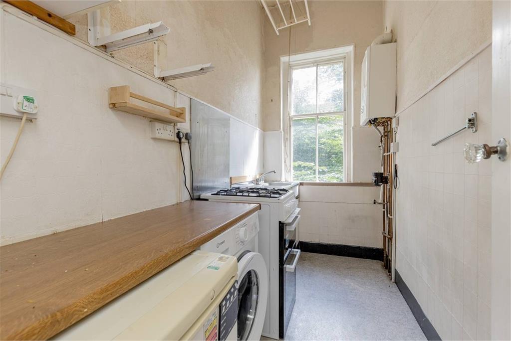1f2, 207 Bruntsfield Place, Edinburgh, EH10 4DH - image 4