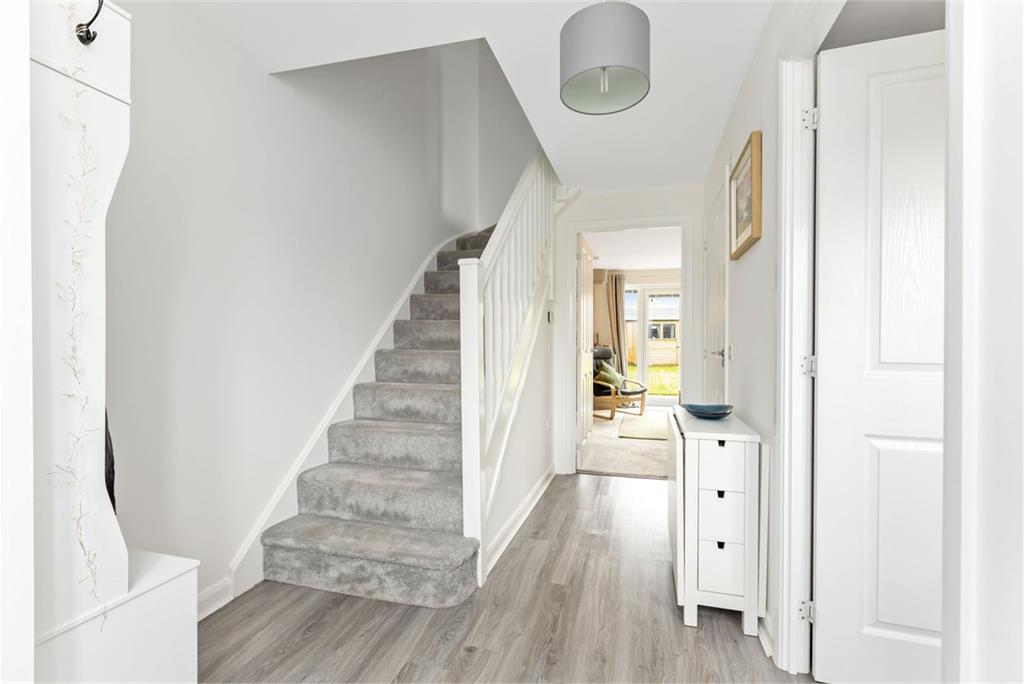 10 Bonaille Drive, Bilston, EH25 9AJ - image 6