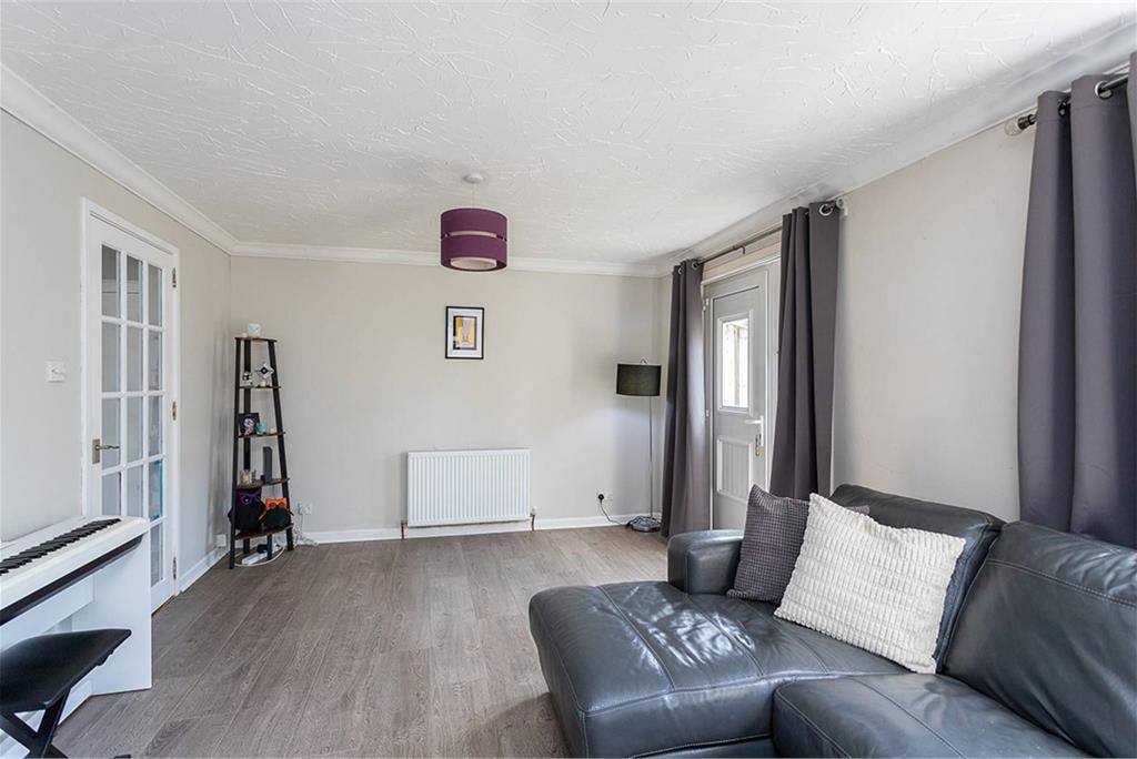 52 Moncur Street, Townhill, Dunfermline, KY12 0HN - image 4