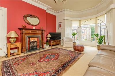 76A Argyle Crescent, Joppa, EH15 2QD - image 2