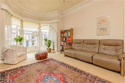 76A Argyle Crescent, Joppa, EH15 2QD - image 3