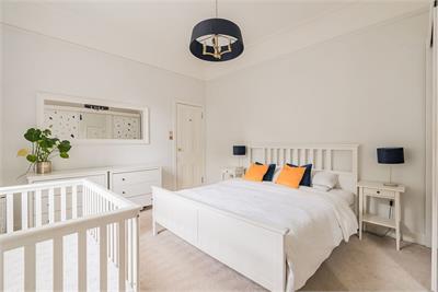 32/6 Roseburn Terrace, Edinburgh, EH12 6AN - image 3
