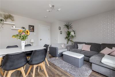 44/3 Robertson Avenue, Edinburgh, EH11 1PS - image 4