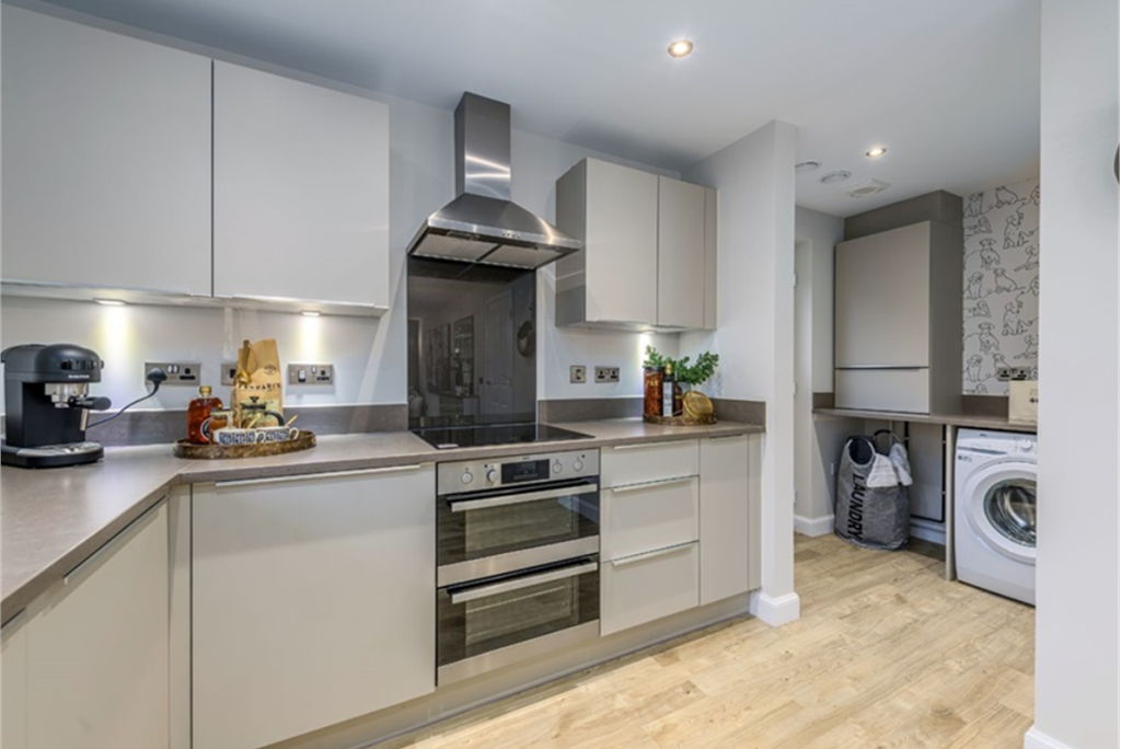 12 Wallace Drive, Bangour Village, Broxburn, EH52 1AF - image 3