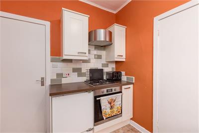 52/5 Boswall Avenue, Edinburgh, EH5 2EB - image 5
