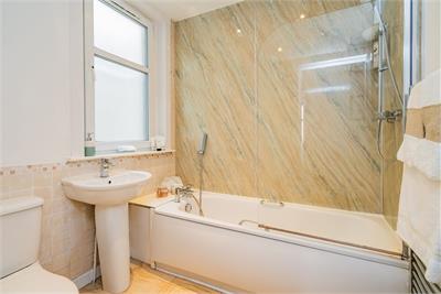 21/1 Learmonth Crescent, Comely Bank, Edinburgh, EH4 1DD - image 15