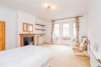 21/1 Learmonth Crescent, Comely Bank, Edinburgh, EH4 1DD - image 3