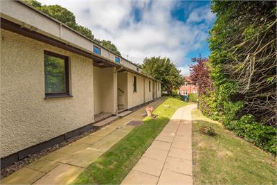 2 Priory Wynd, North Berwick, East Lothian, EH39 4SB - image 16