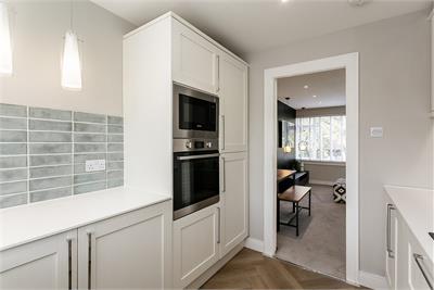 138 Gyle Park Gardens, Edinburgh, EH12 8NU - image 11