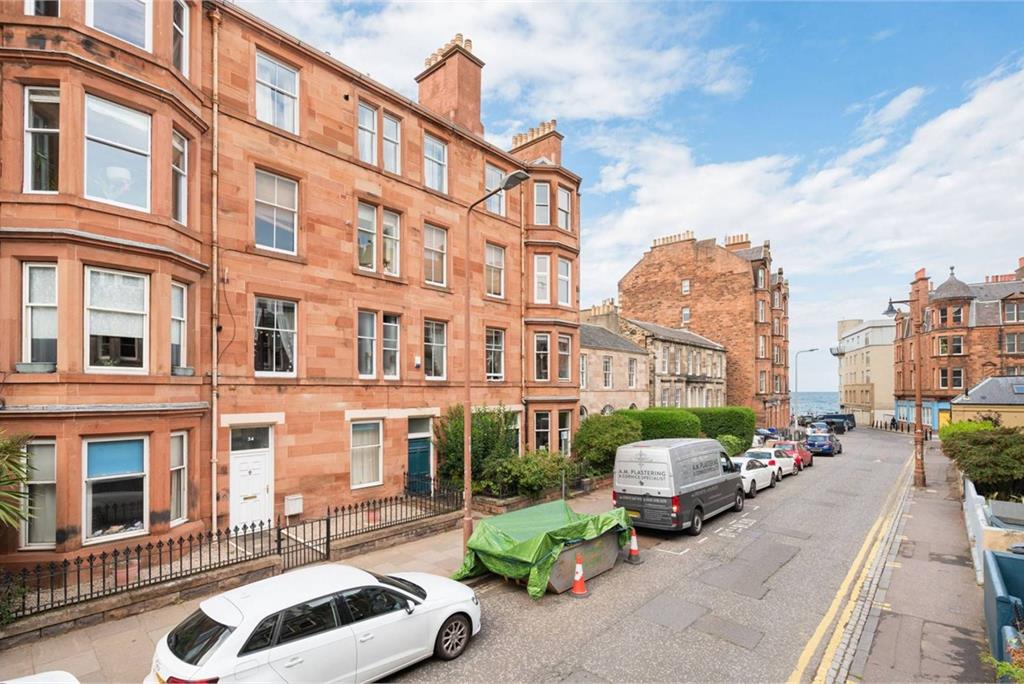 36/4 Bath Street, Portobello, Edinburgh, EH15 1HD - image 1