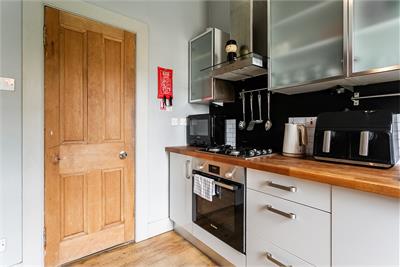 9/2 Pilrig Cottages, Edinburgh, EH6 5DF - image 9
