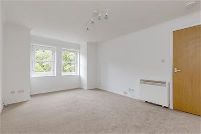 52/4 Craighouse Gardens, Edinburgh, EH10 5TZ - image 3