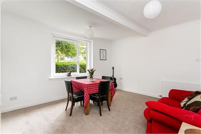 2/2 Hutchison Medway, Edinburgh, EH14 1QW - image 2