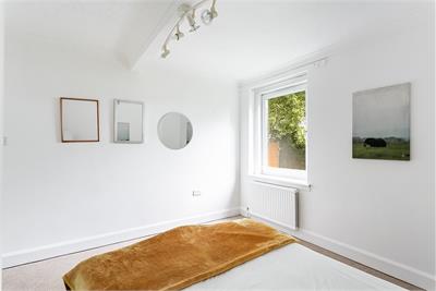 2/2 Hutchison Medway, Edinburgh, EH14 1QW - image 11