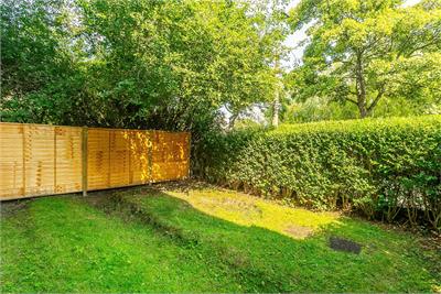 2/2 Hutchison Medway, Edinburgh, EH14 1QW - image 19