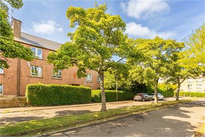 2/2 Hutchison Medway, Edinburgh, EH14 1QW - image 22