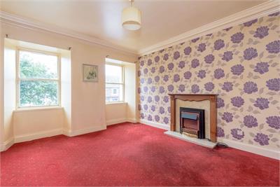 Flat 3, 7 Manor House, The Square, East Linton, EH40 3AD - image 2