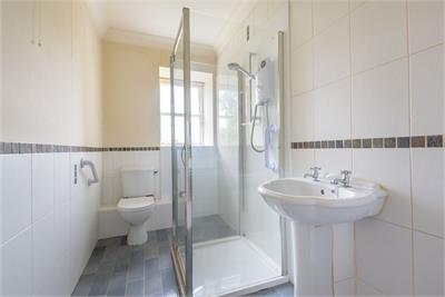Flat 3, 7 Manor House, The Square, East Linton, EH40 3AD - image 8