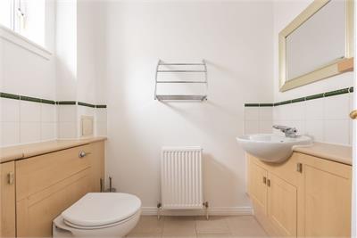 6/1 Lochend Close, Edinburgh, EH8 8BL - image 11