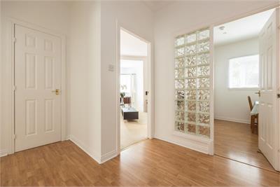 6/1 Lochend Close, Edinburgh, EH8 8BL - image 16