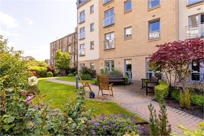 21/8 Balcarres Street, Edinburgh, EH10 5JD - image 15