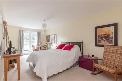 21/8 Balcarres Street, Edinburgh, EH10 5JD - image 8