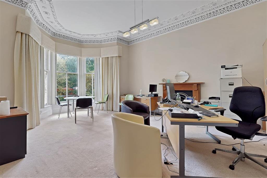 52 St. Andrews Drive,
Pollokshields,
Glasgow,
G41 5HF - image 2