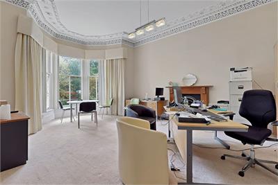 52 St. Andrews Drive, Pollokshields, Glasgow, G41 5HF - image 2