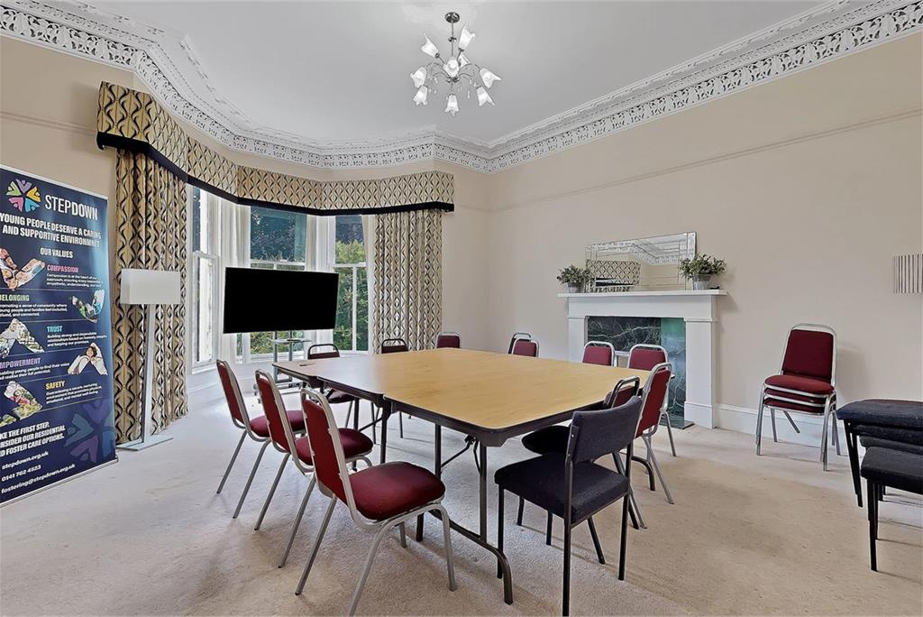 52 St. Andrews Drive,
Pollokshields,
Glasgow,
G41 5HF - image 19