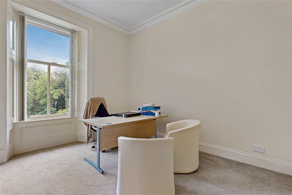 52 St. Andrews Drive,
Pollokshields,
Glasgow,
G41 5HF - image 22