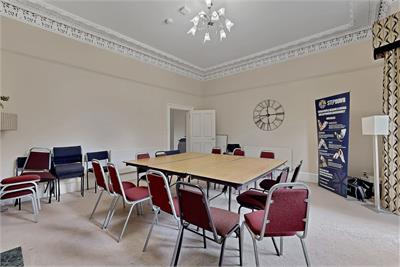 52 St. Andrews Drive, Pollokshields, Glasgow, G41 5HF - image 4
