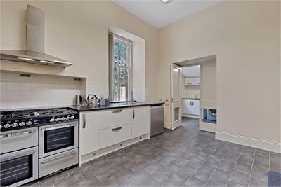 52 St. Andrews Drive, Pollokshields, Glasgow, G41 5HF - image 31