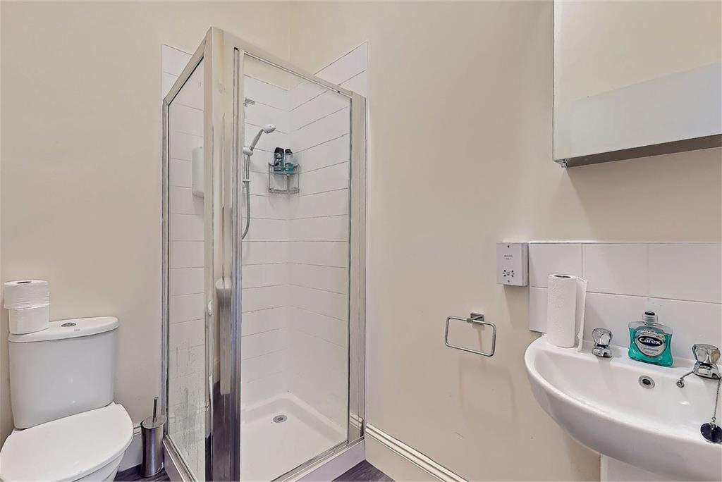 52 St. Andrews Drive,
Pollokshields,
Glasgow,
G41 5HF - image 39