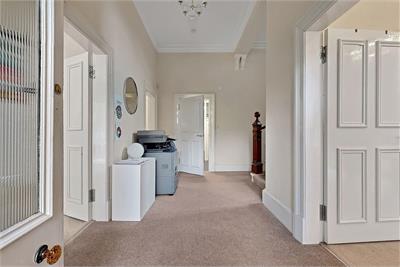 52 St. Andrews Drive, Pollokshields, Glasgow, G41 5HF - image 6