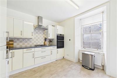 17 Argyle Street, St. Andrews, KY16 9BX - image 4