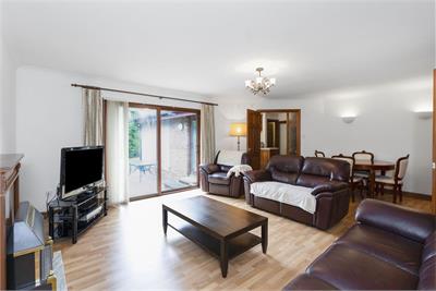 28 Pleasance Brae, Cairneyhill, Dunfermline, KY12 8FA - image 3