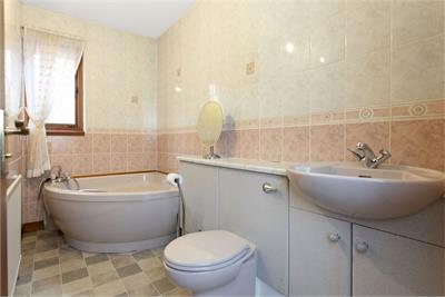 28 Pleasance Brae, Cairneyhill, Dunfermline, KY12 8FA - image 10